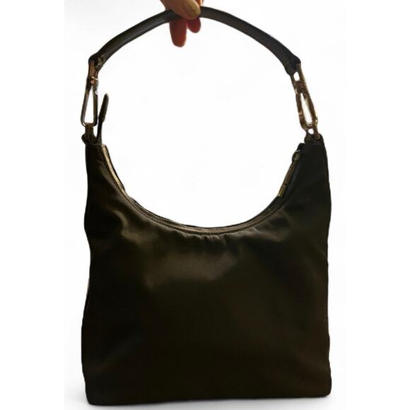 VTG 90s Gucci Nylon Leather Trim Compact Shoulder Bag Black Quiet Luxury Sleek - Picture 1 of 16